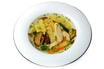 Hühnersuppe mit Bambus und Pilzen