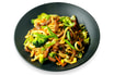 Gebratene Udon mit Rindfleisch und Gemüse